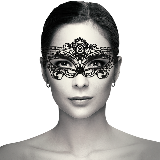 COQUETTE CHIC DESIRE - MASK IN FINE BLACK LACE